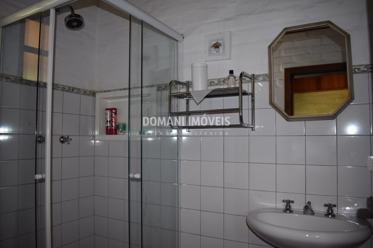 Casa de 1.010 m² em Campos do Jordão, SP