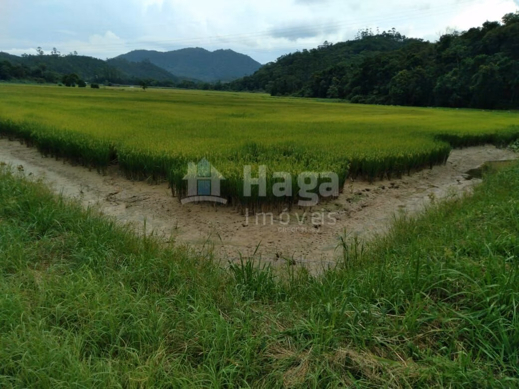 Fazenda de 7.727 m² em Guabiruba, SC