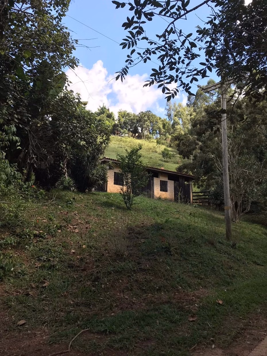 Sítio de 34 ha em Redenção da Serra, SP