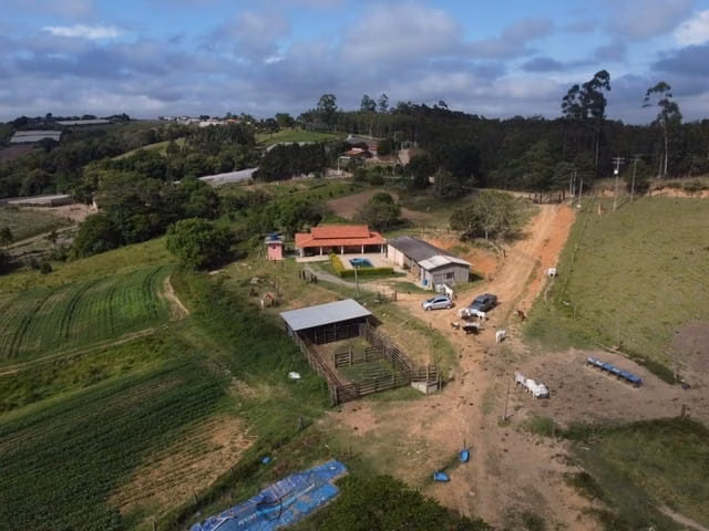 Sítio de 19 ha em São Miguel Arcanjo, SP