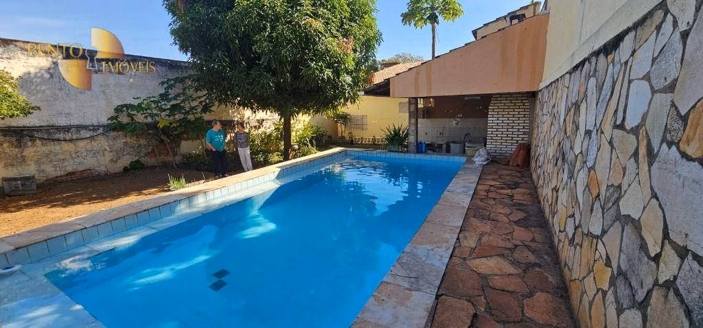Casa de 750 m² em Cuiabá, MT