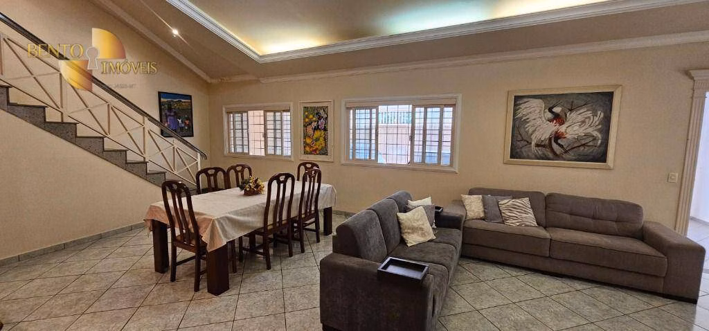 Casa de 750 m² em Cuiabá, MT