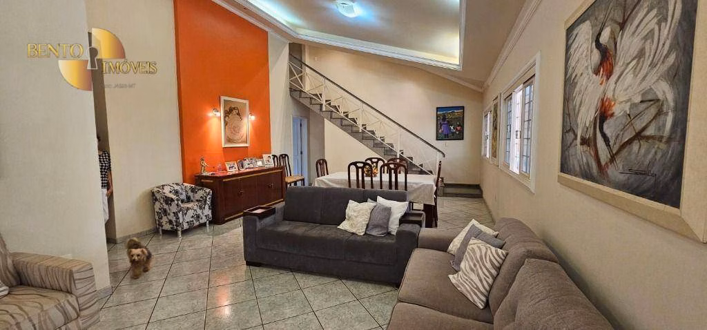 Casa de 750 m² em Cuiabá, MT