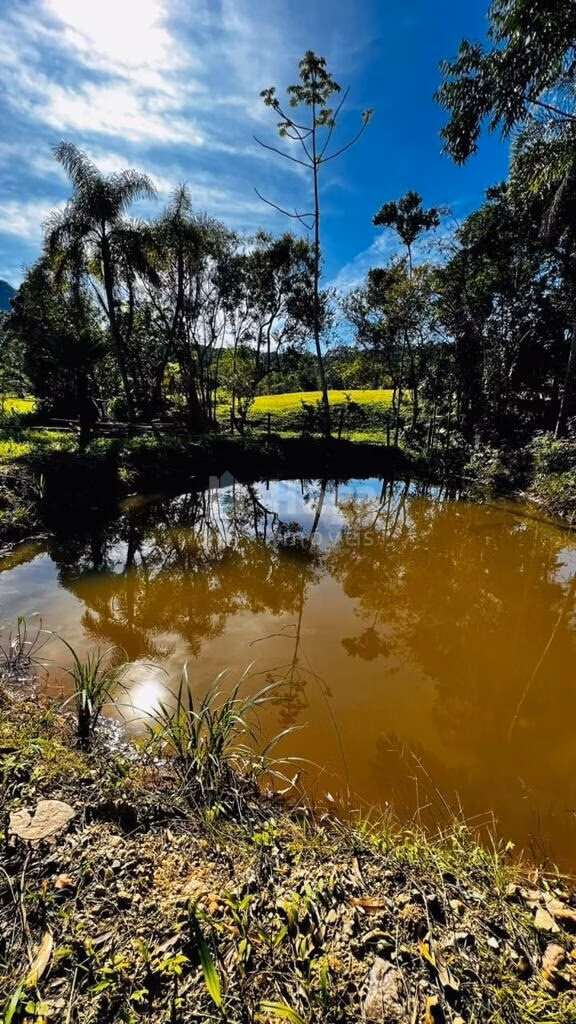 Fazenda de 4.700 m² em Porto Belo, SC