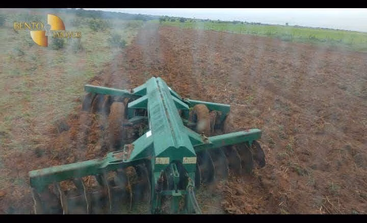 Fazenda de 2.711 ha em Água Boa, MT