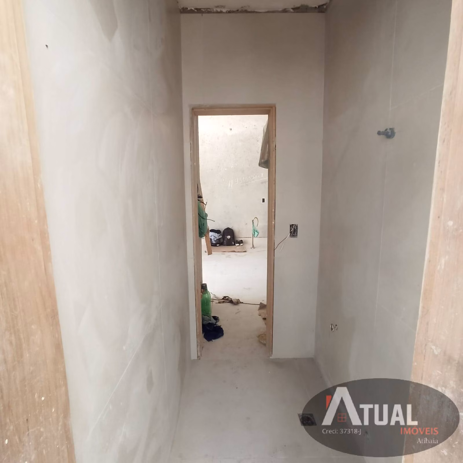 Casa de 250 m² em Mairiporã, SP