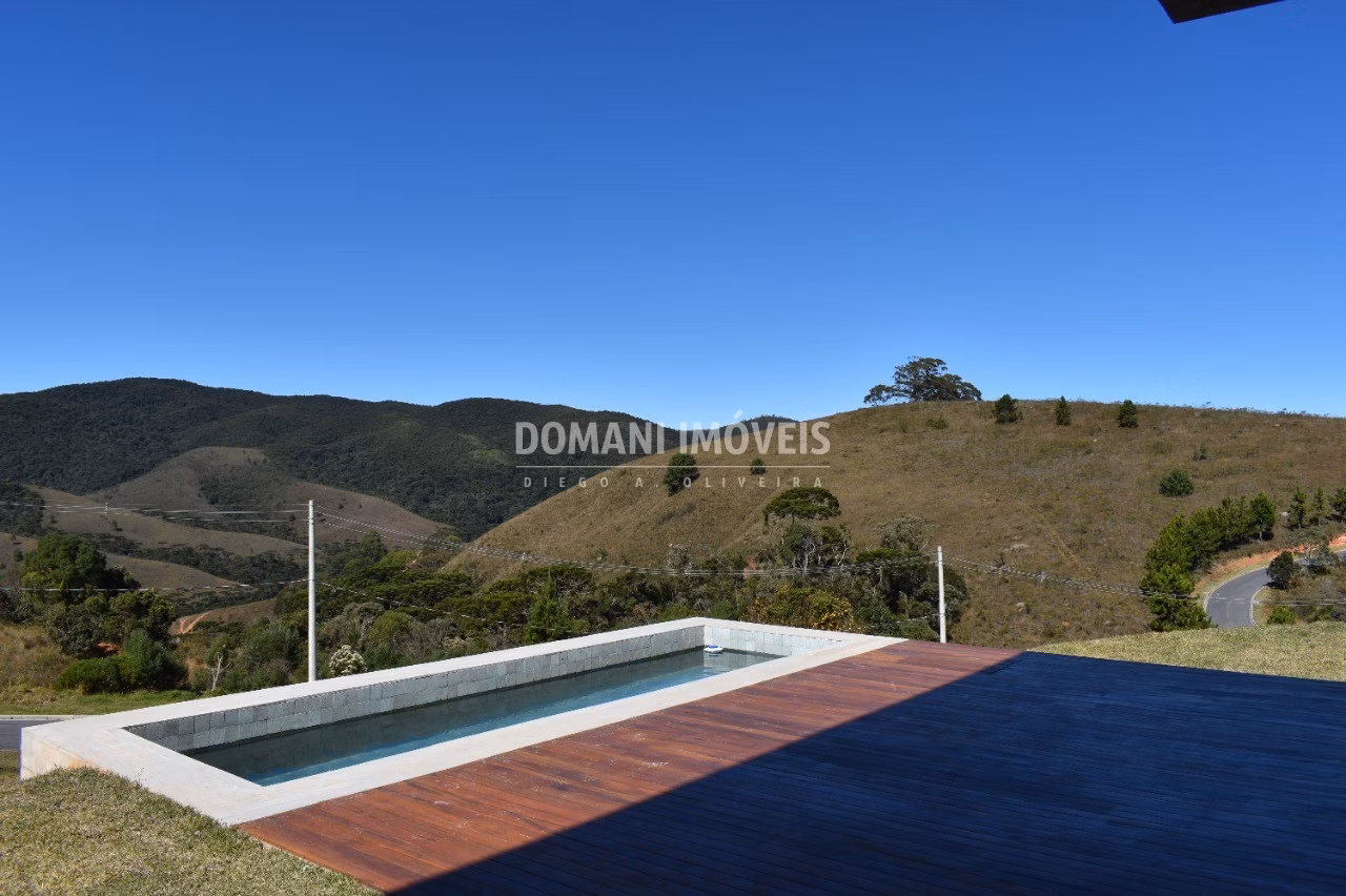 Casa de 2.990 m² em Campos do Jordão, SP