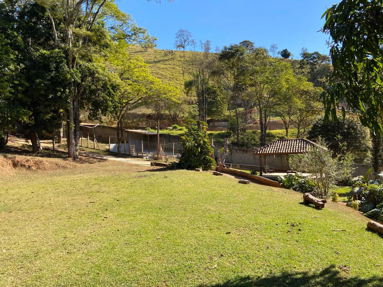 Chácara de 2 ha em Monteiro Lobato, SP