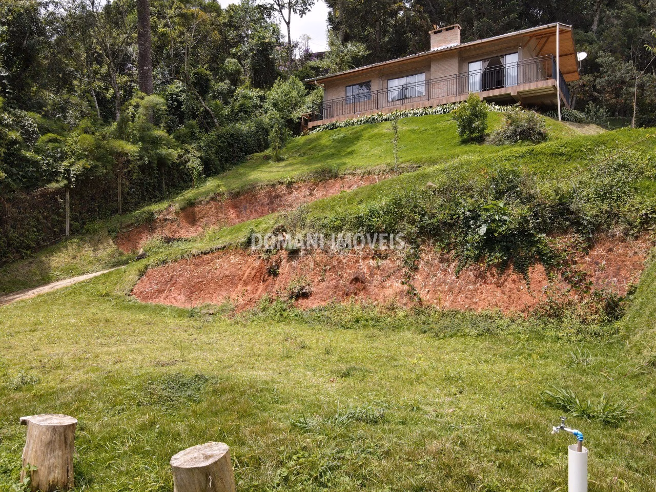 Casa de 1.110 m² em Campos do Jordão, SP
