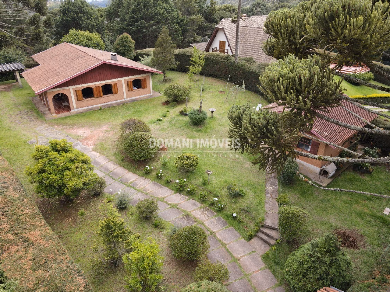 Casa de 1.500 m² em Campos do Jordão, SP