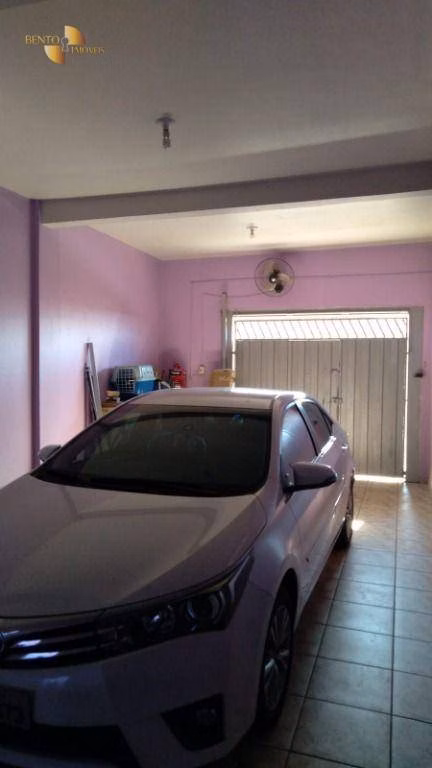 Casa de 450 m² em Várzea Grande, MT