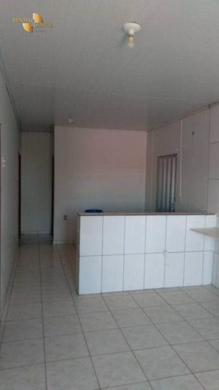 Casa de 450 m² em Várzea Grande, MT