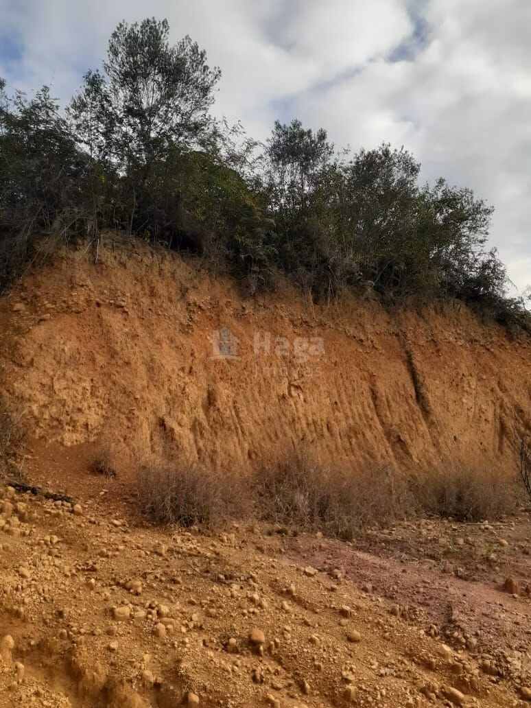 Terreno de 340 m² em Botuverá, SC