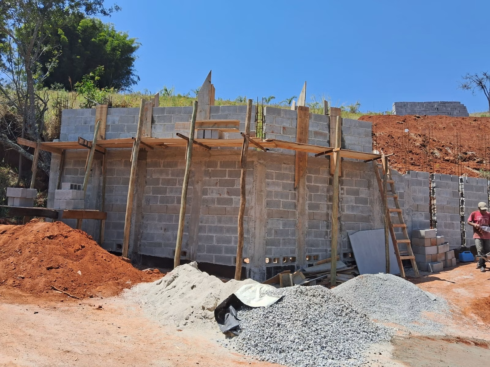 Terreno de 1.308 m² em Taubaté, SP