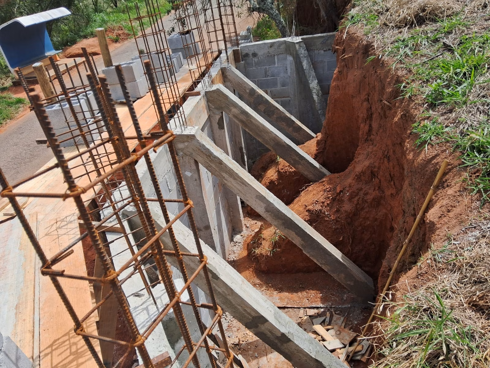 Terreno de 1.308 m² em Taubaté, SP