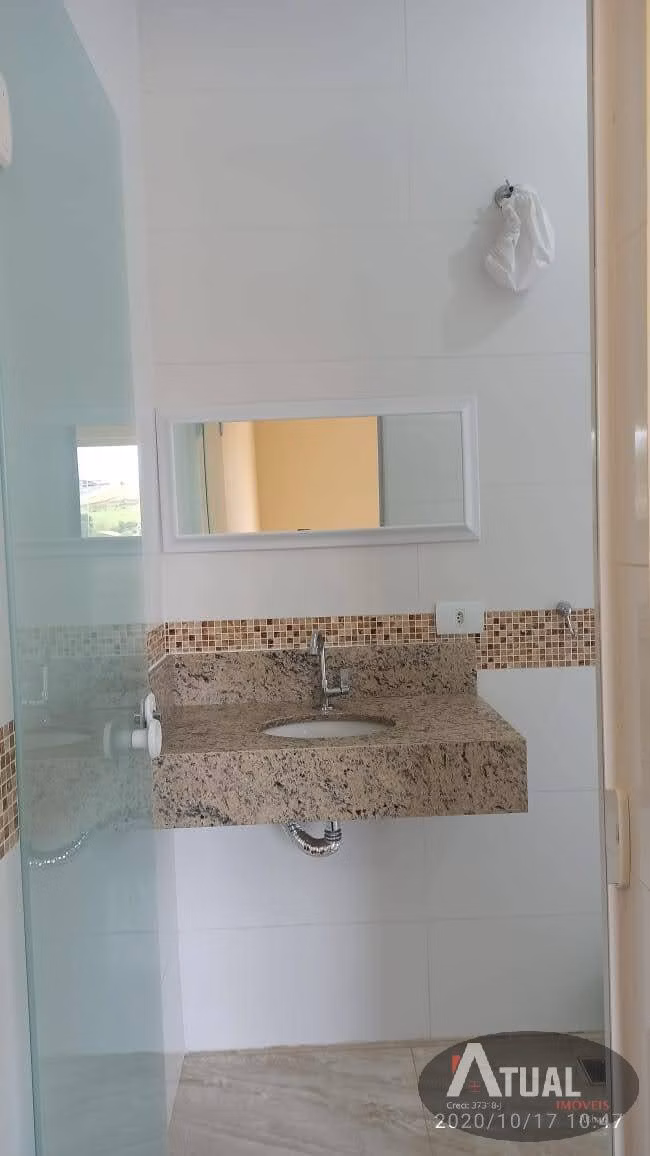 Chácara de 2.000 m² em Igaratá, SP