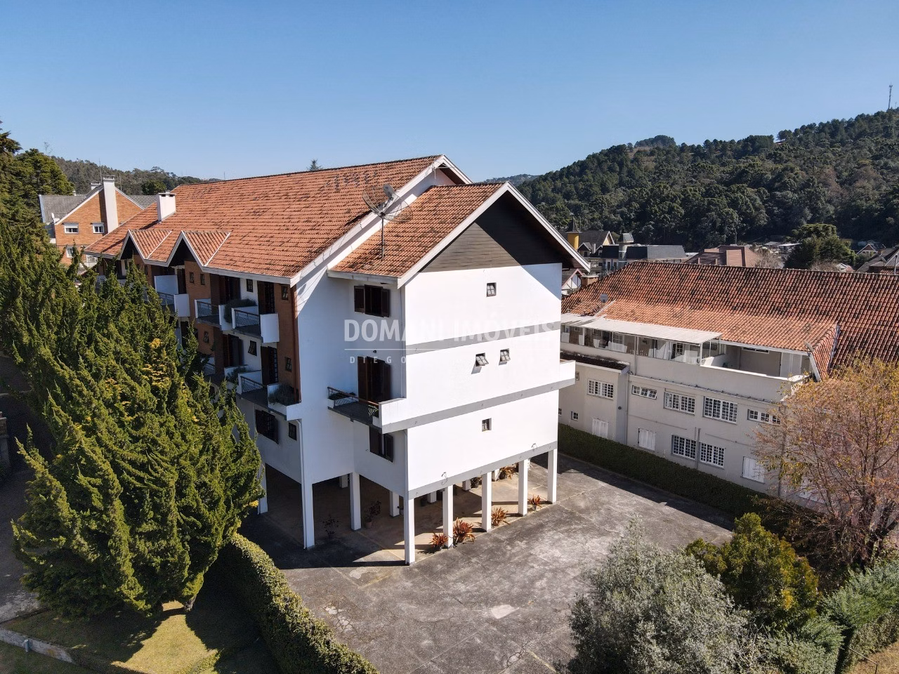 Commercial of 2,560 m² in Campos do Jordão, SP, Brazil