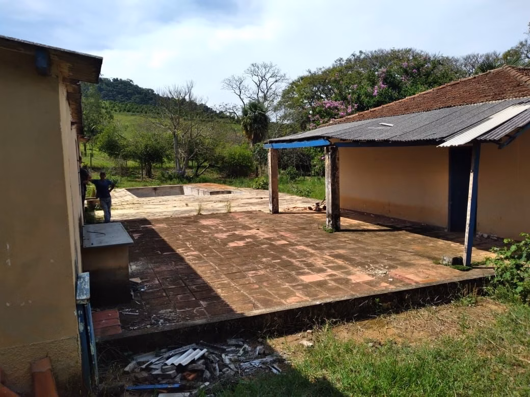 Fazenda de 249 ha em Caconde, SP