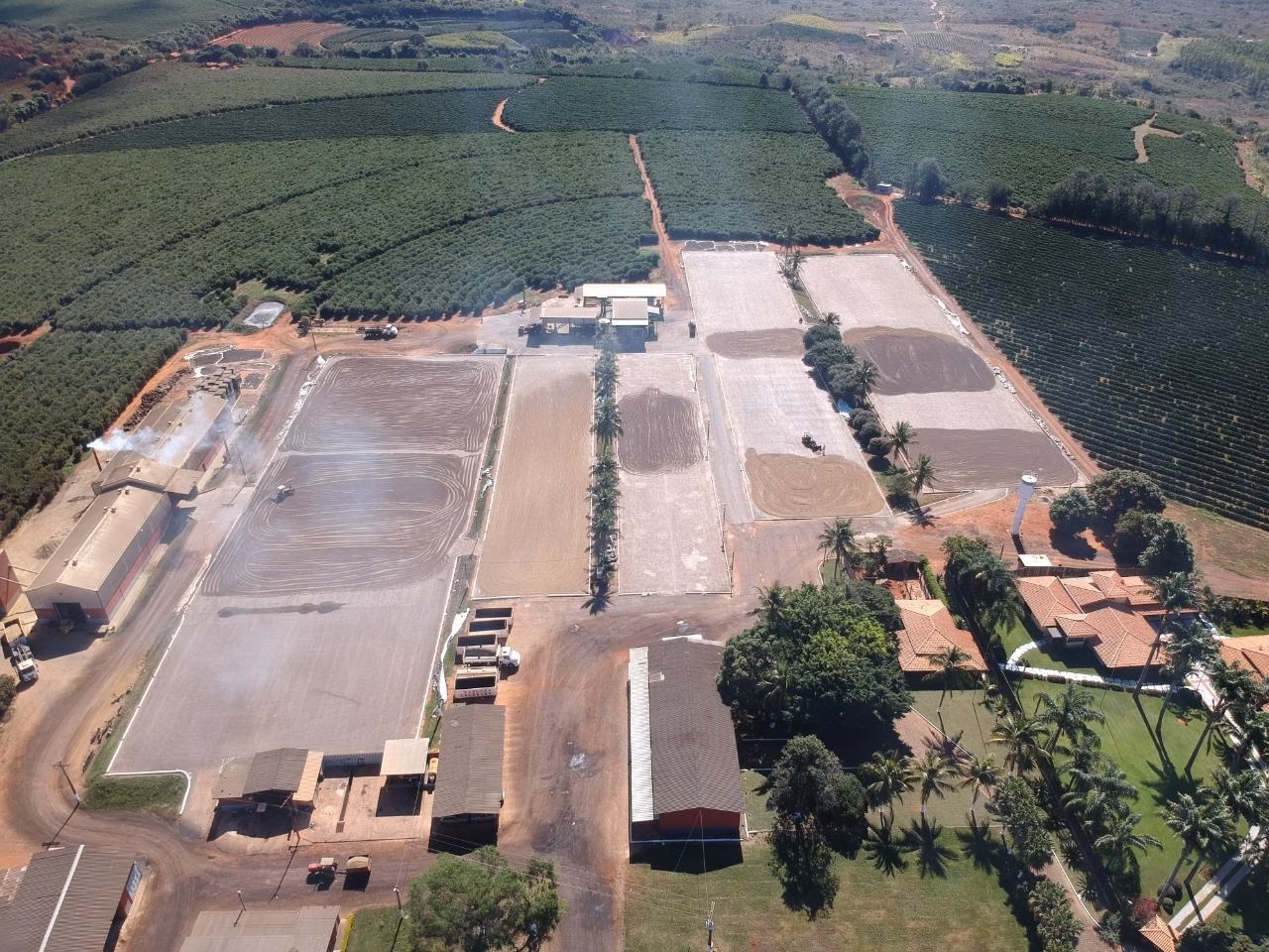 Fazenda de 1.333 ha em Piumhi, MG