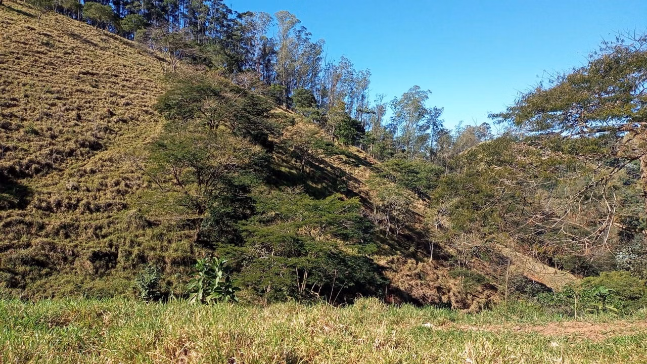 Chácara de 2 ha em Monteiro Lobato, SP