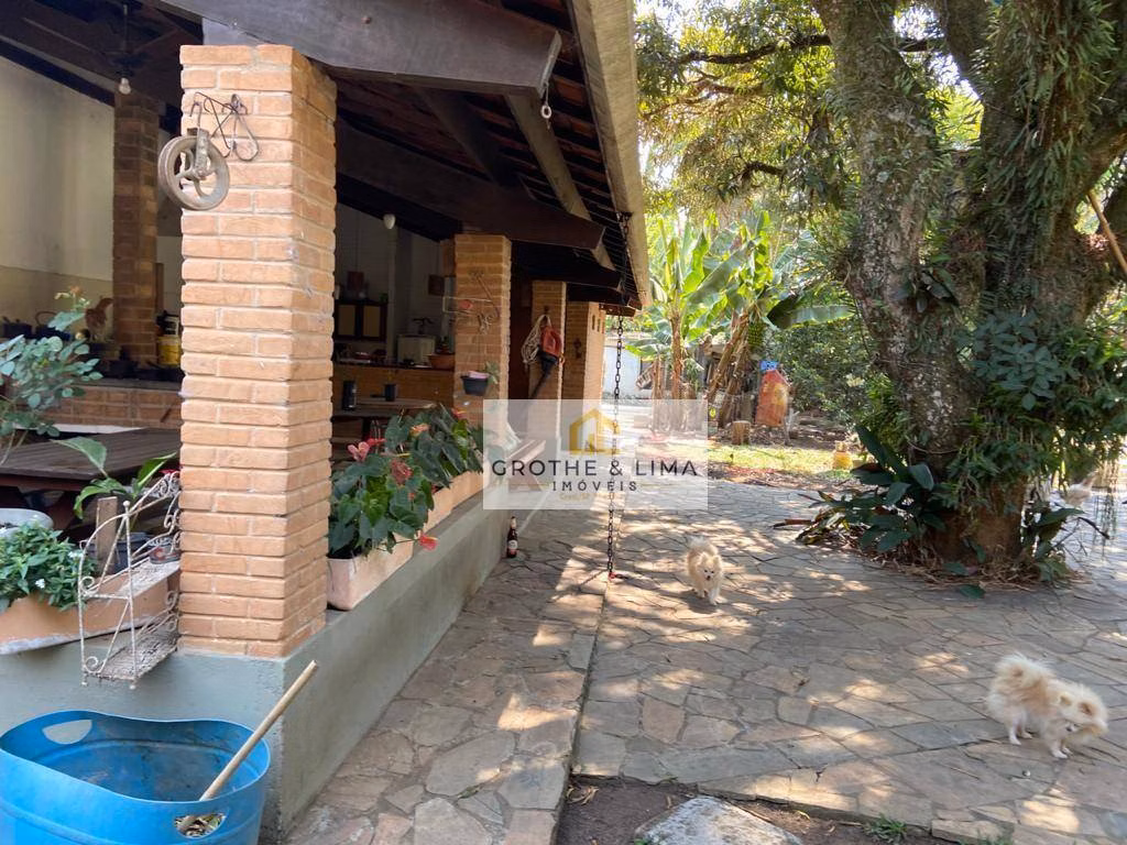 Chácara de 2.500 m² em São José dos Campos, SP
