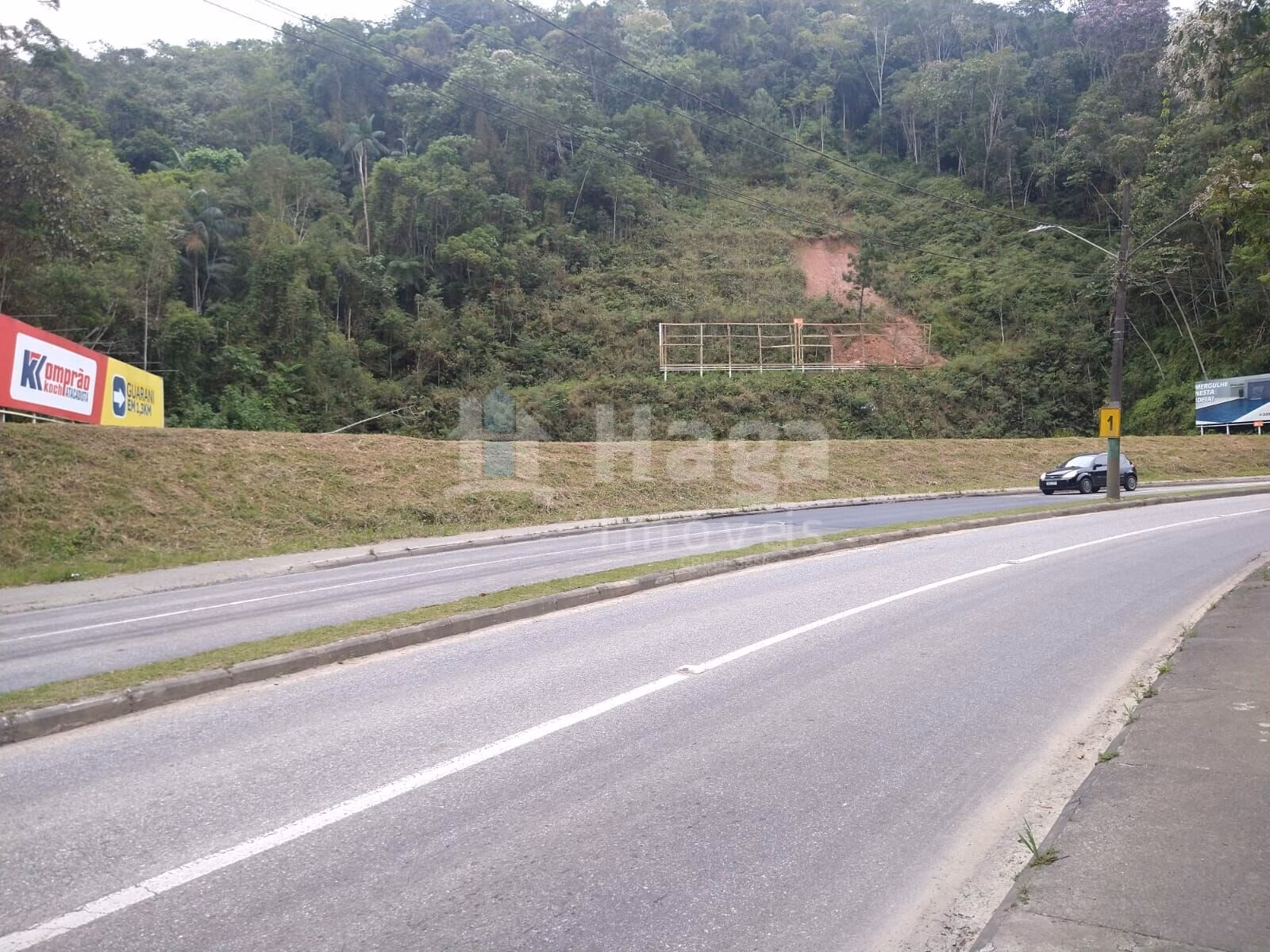 Terreno de 9.936 m² em Brusque, SC
