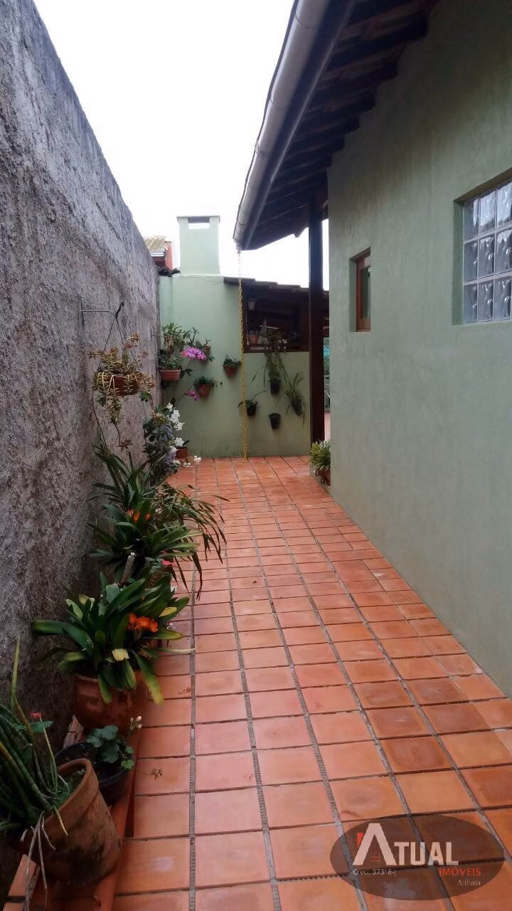 Chácara de 1.100 m² em Atibaia, SP