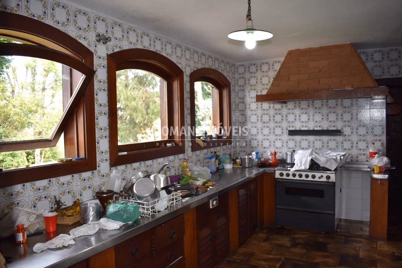 Casa de 9.200 m² em Campos do Jordão, SP