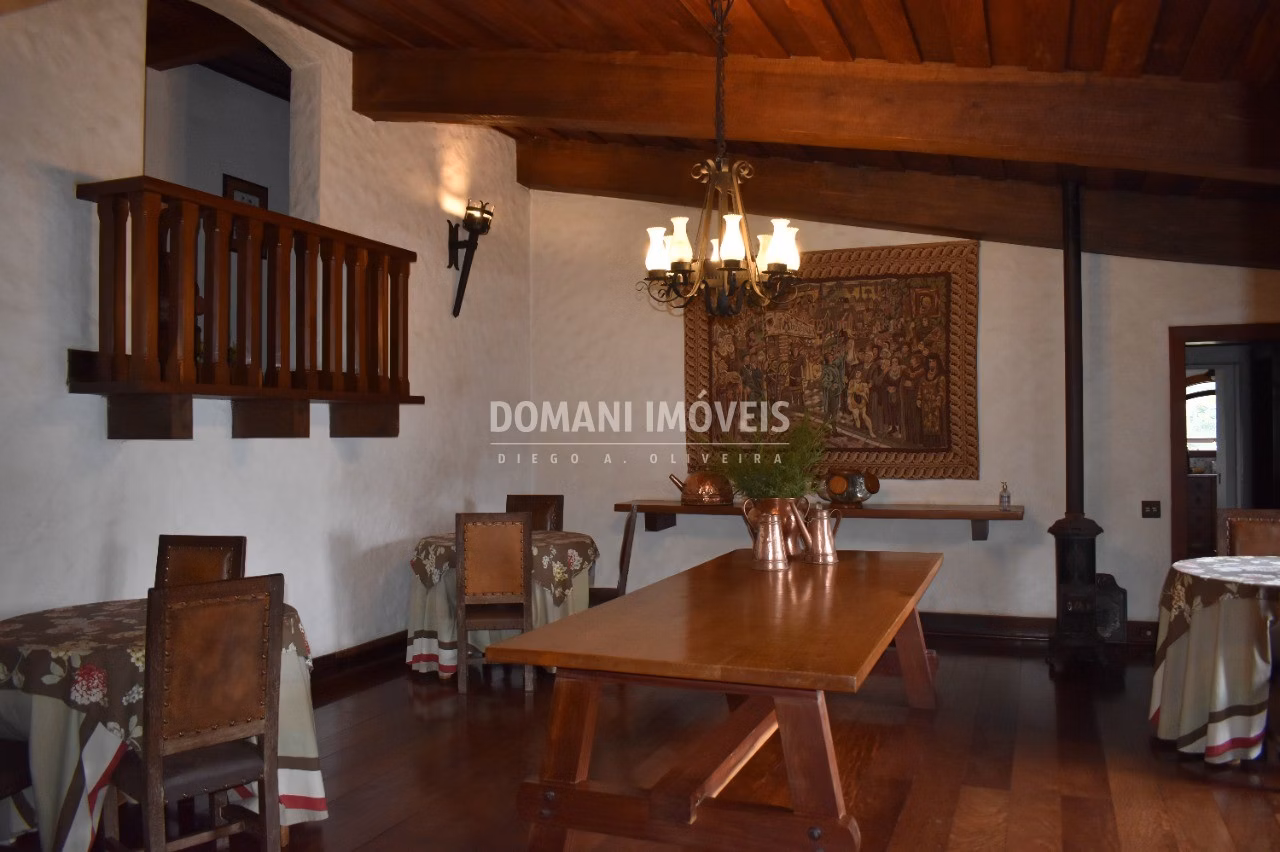 Casa de 9.200 m² em Campos do Jordão, SP