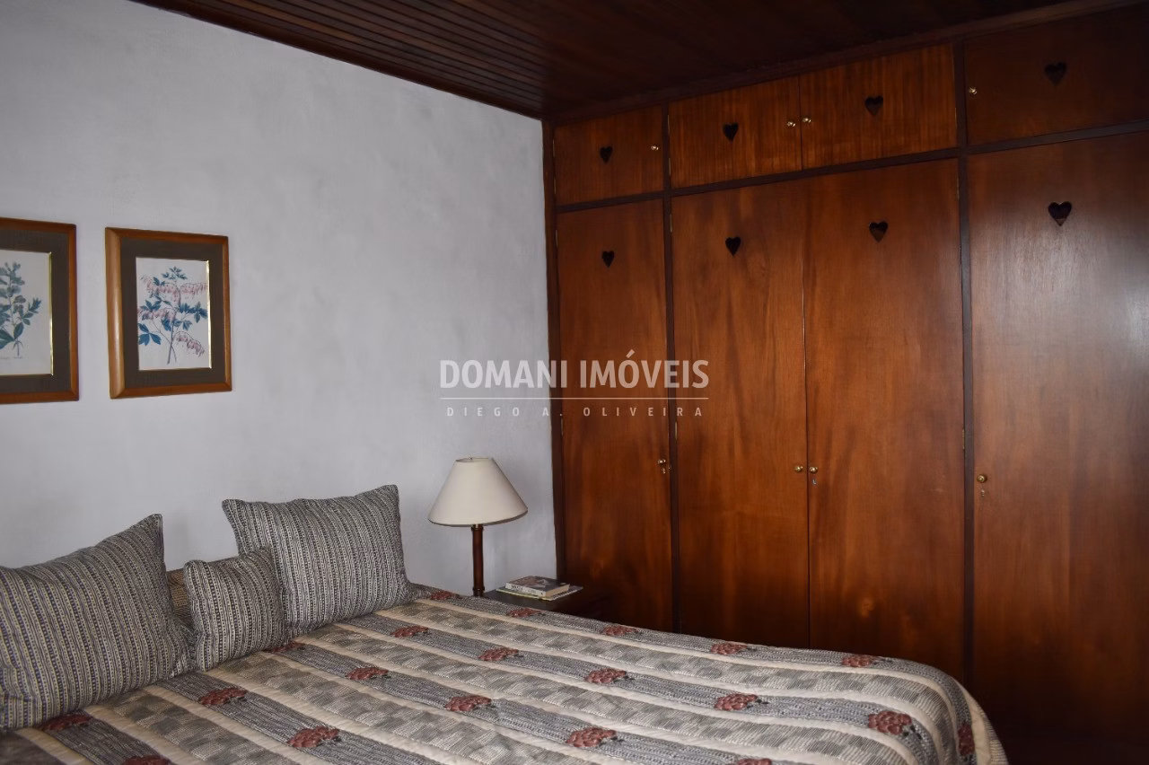 Casa de 9.200 m² em Campos do Jordão, SP