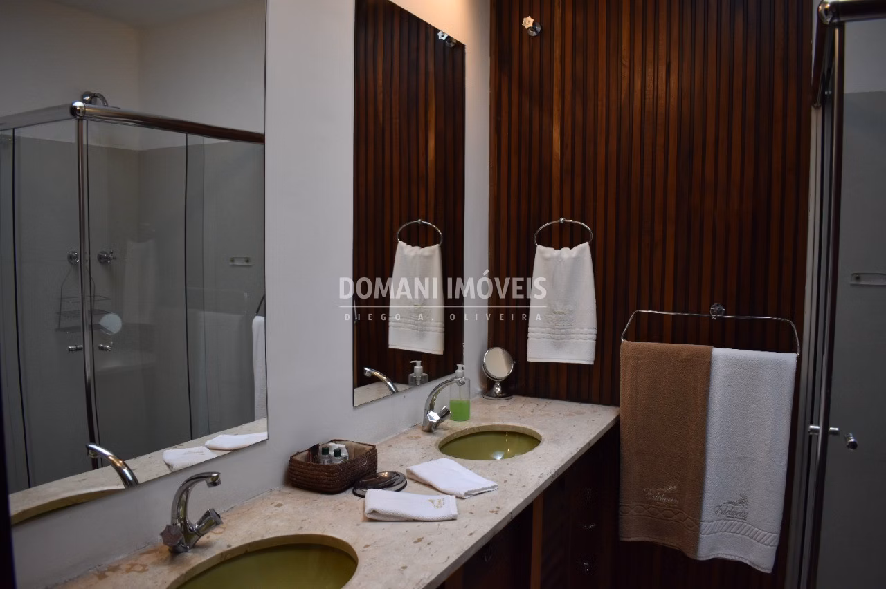 Casa de 9.200 m² em Campos do Jordão, SP
