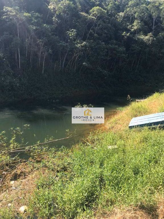 Chácara de 2.728 m² em São José dos Campos, SP