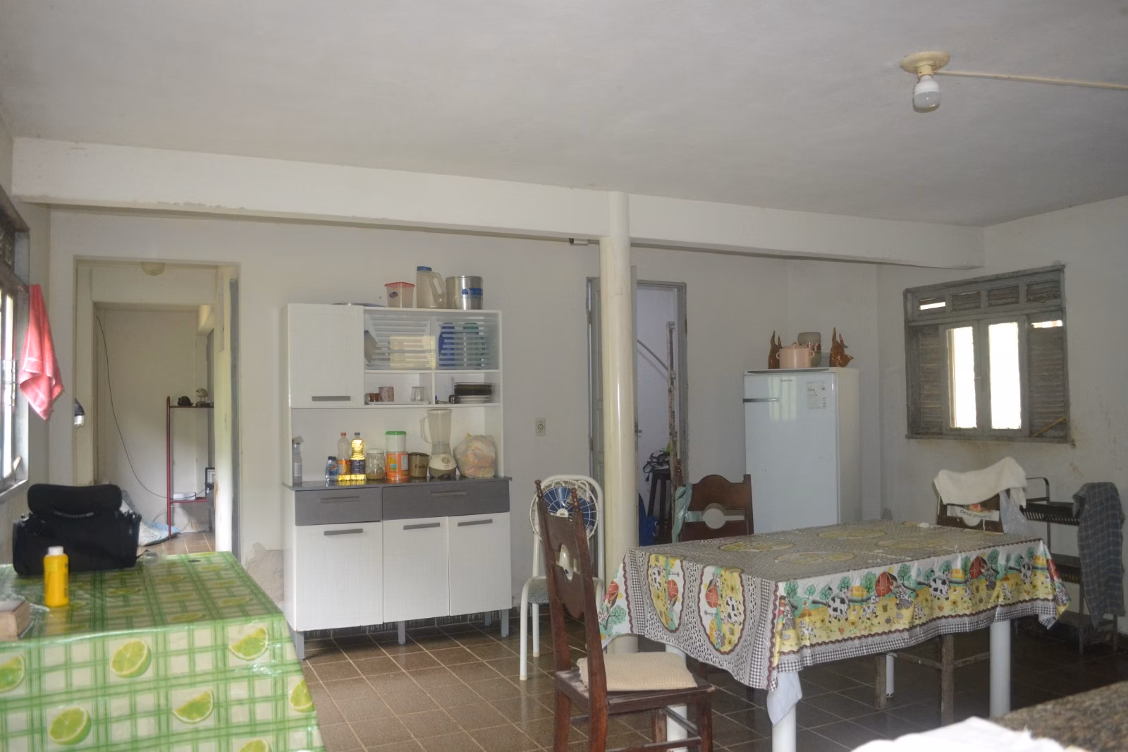 عزبة بمساحة ٤٠٦٬٠٠٠ m² في Santa Leopoldina، ES