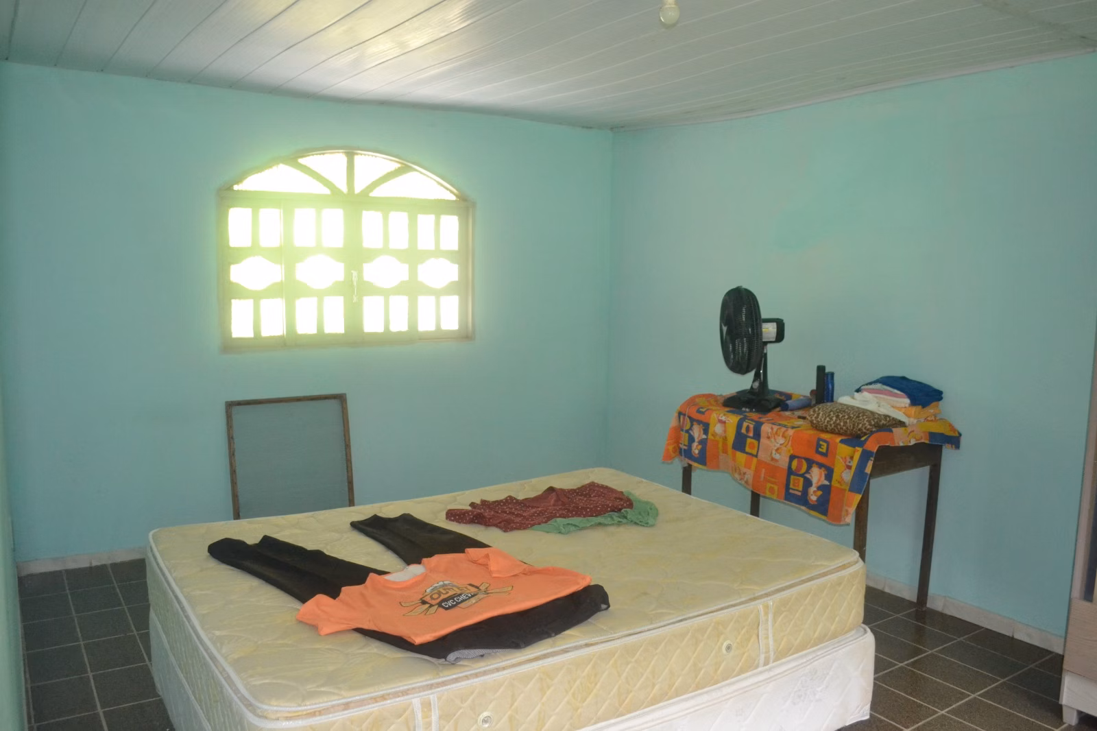 عزبة بمساحة ٤٠٦٬٠٠٠ m² في Santa Leopoldina، ES