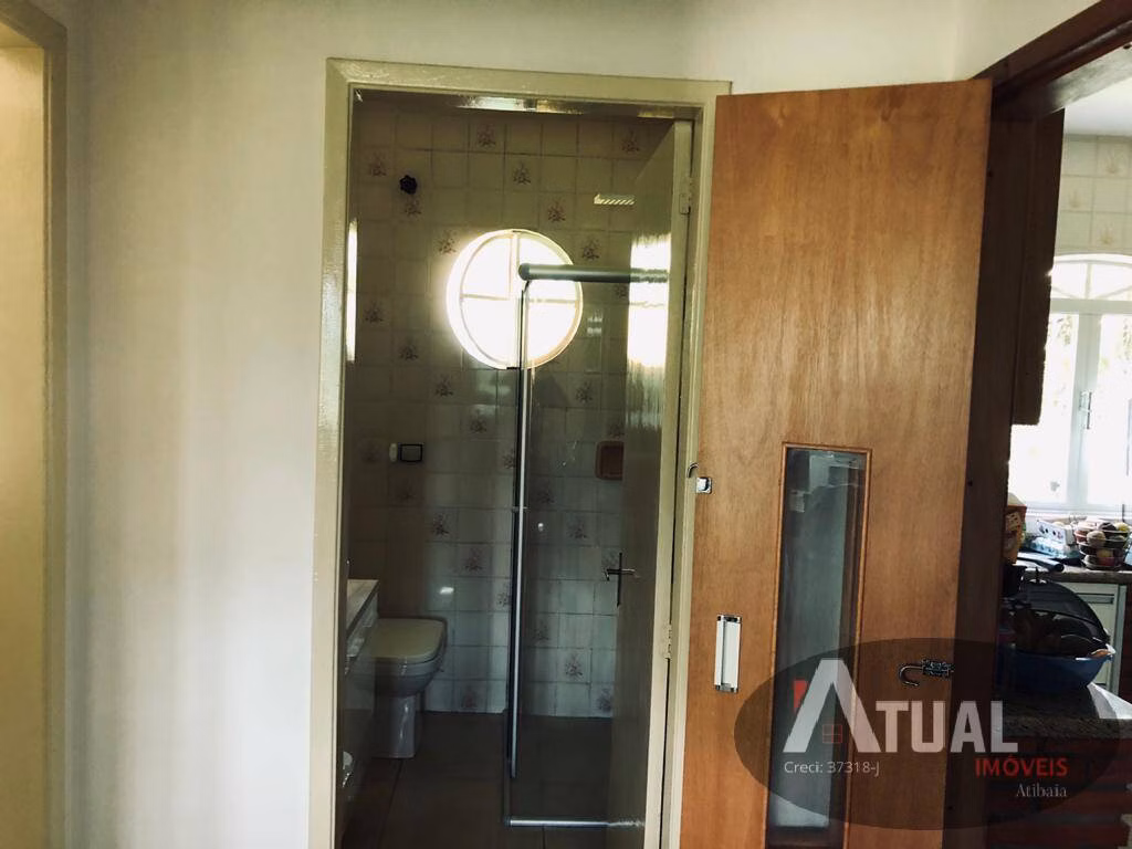 Chácara de 2.500 m² em Atibaia, SP
