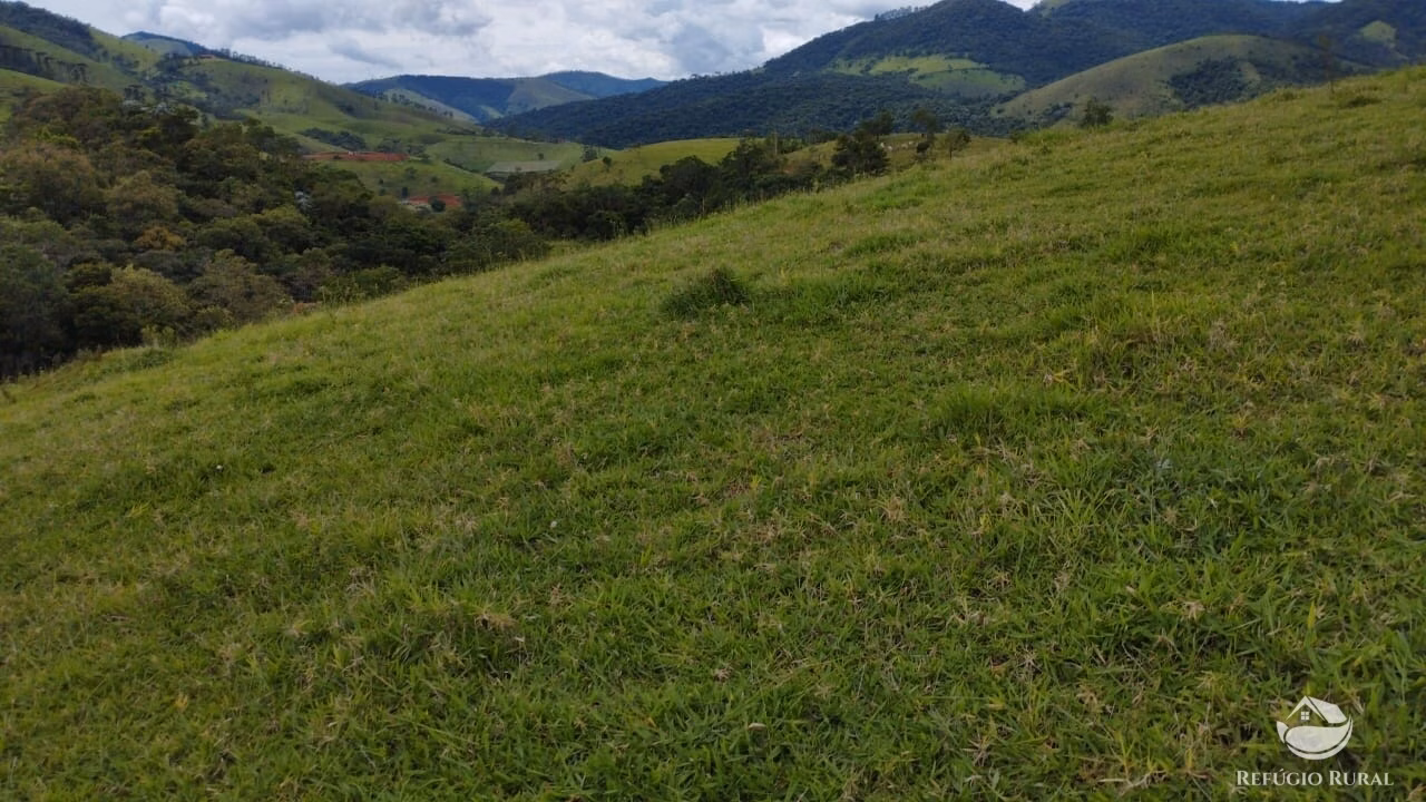Country home of 2 acres in São José dos Campos, SP, Brazil