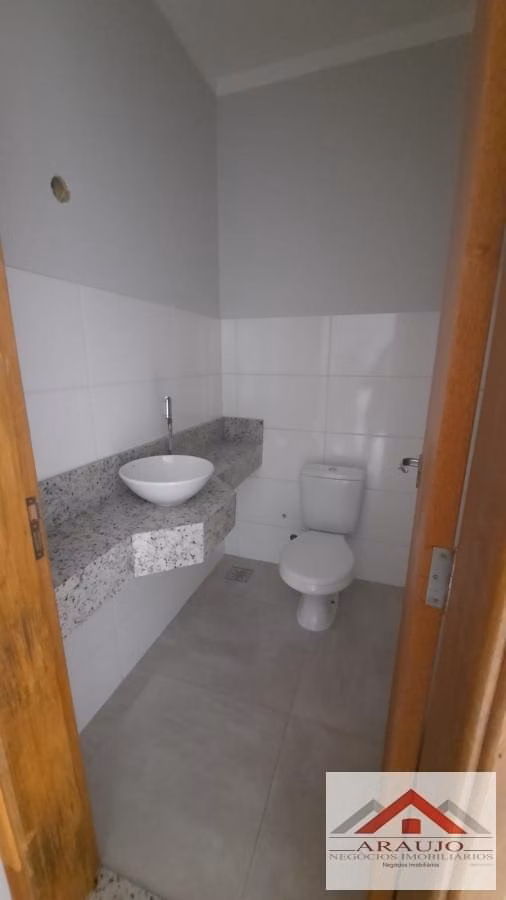 Casa de 300 m² em Paulínia, SP