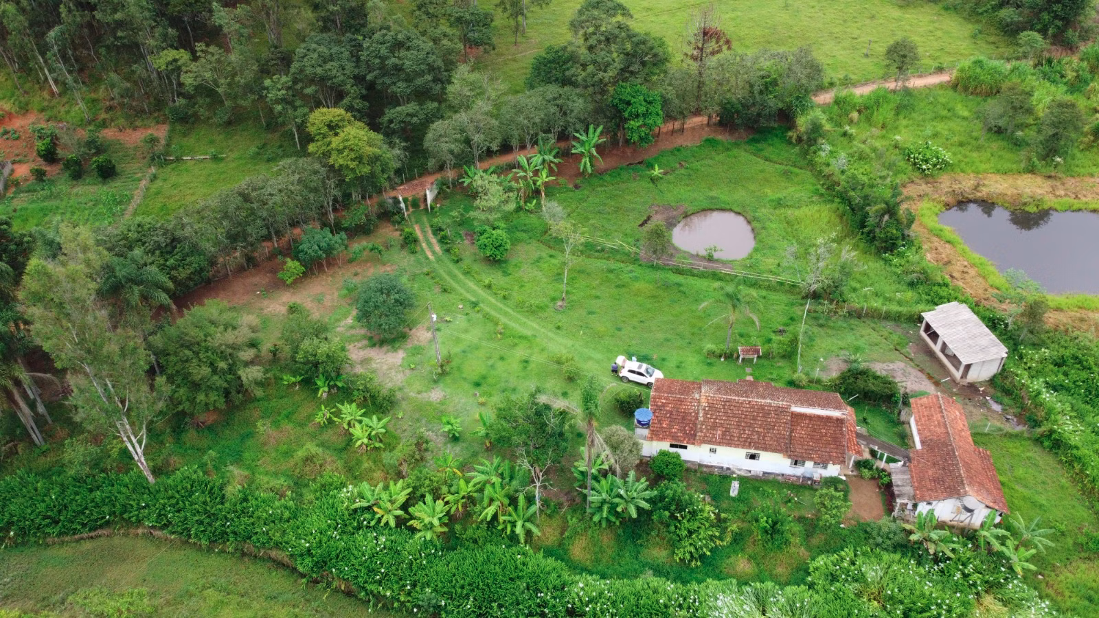 Chácara de 7.000 m² em Brazópolis, MG