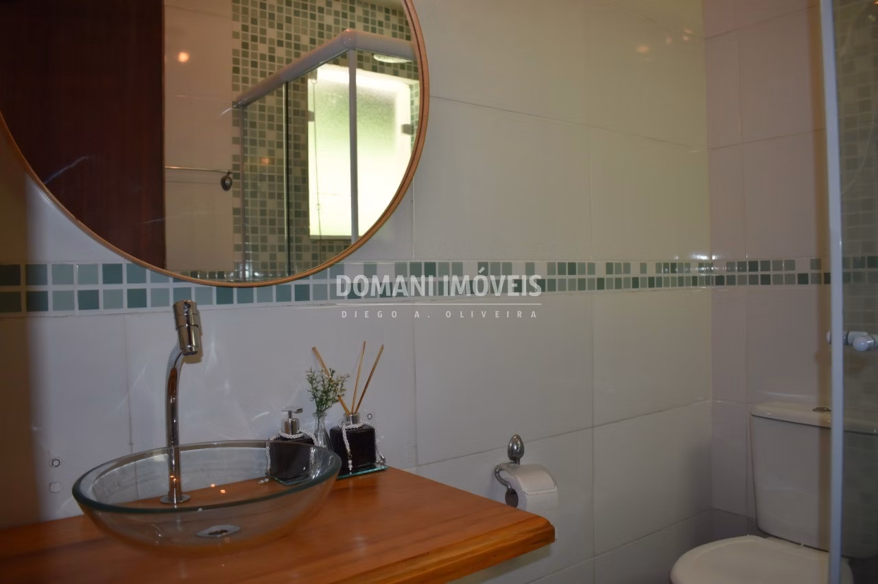 Casa de 1.310 m² em Campos do Jordão, SP