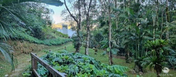 Small farm of 5 acres in São José dos Campos, SP, Brazil