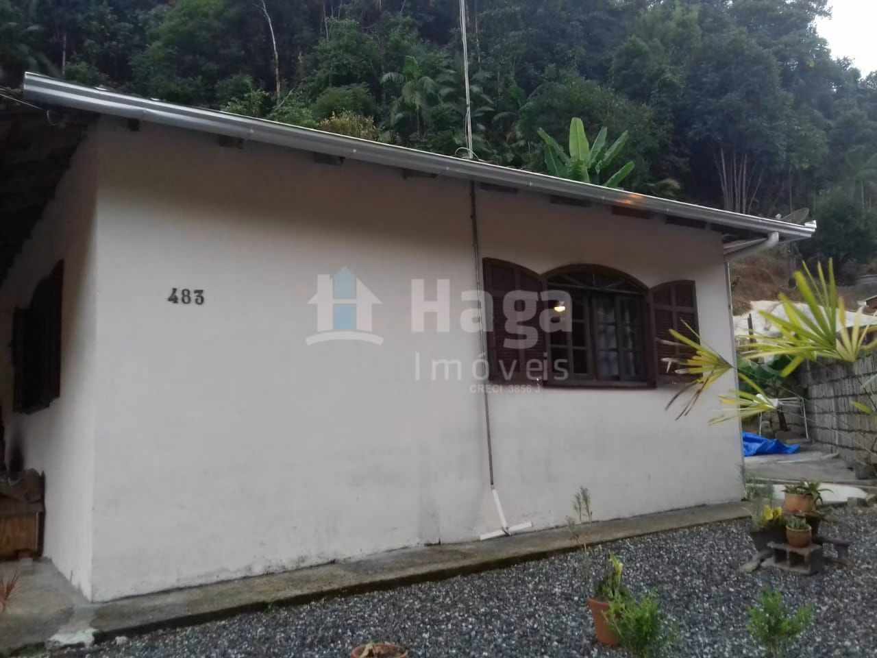 Casa de 1.700 m² em Brusque, SC