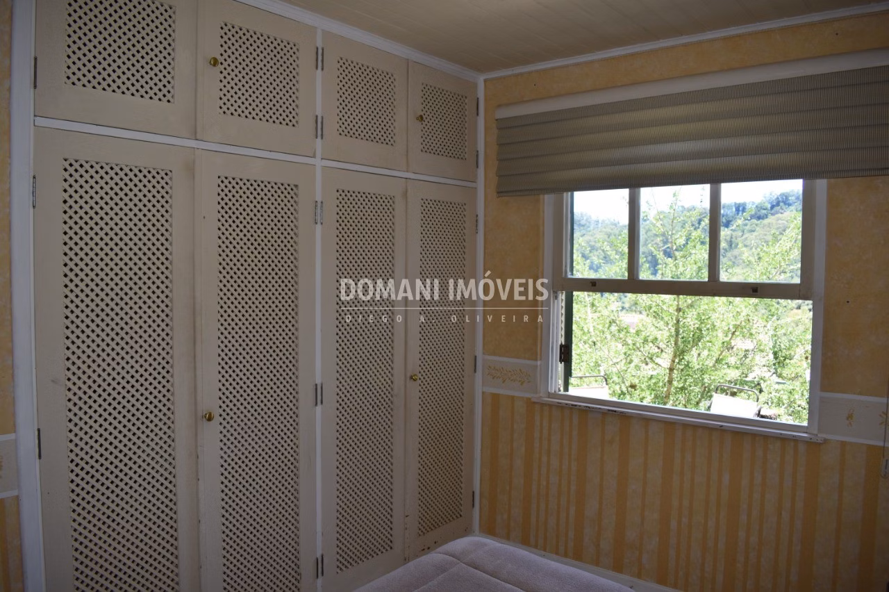 Terreno de 1.095 m² em Campos do Jordão, SP