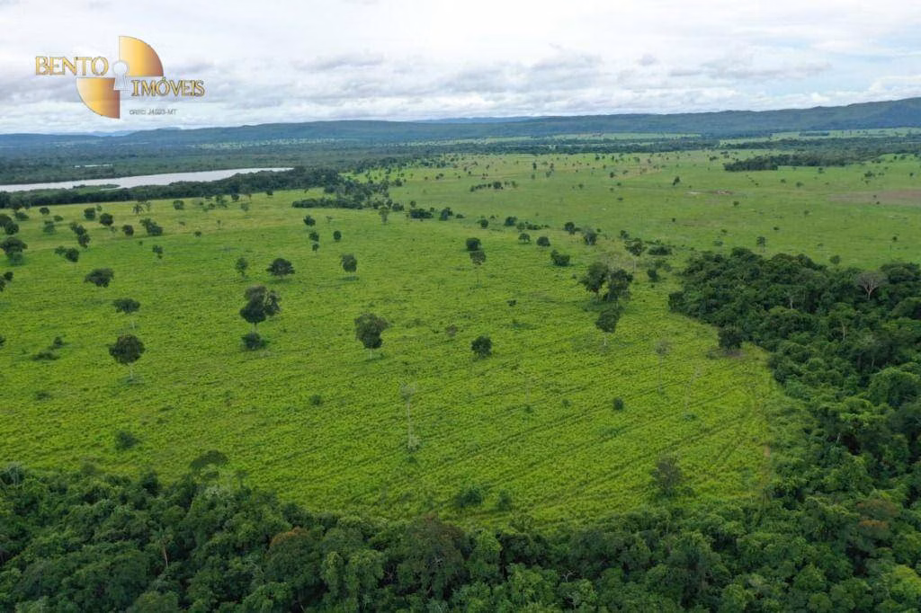 Fazenda de 2.627 ha em Cáceres, MT