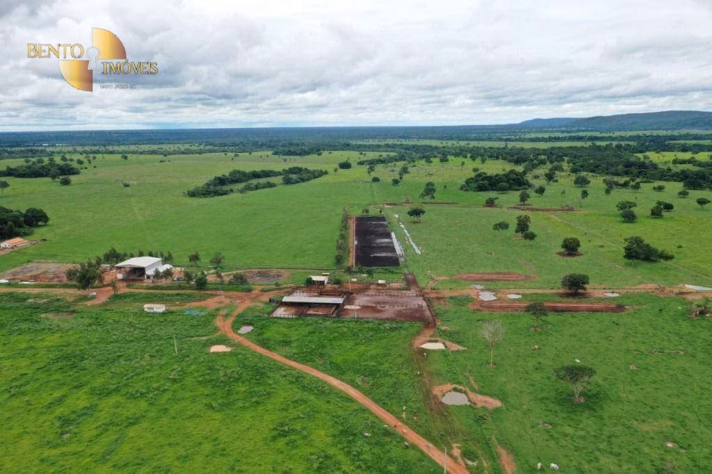 Fazenda de 2.627 ha em Cáceres, MT