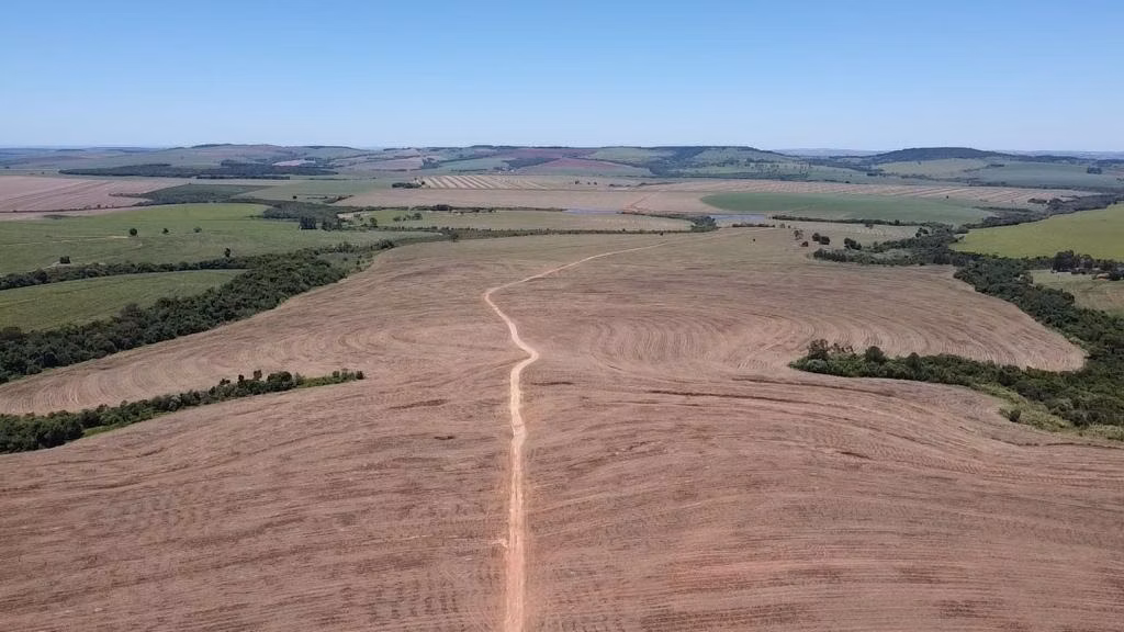 Fazenda de 165 ha em Itaí, SP
