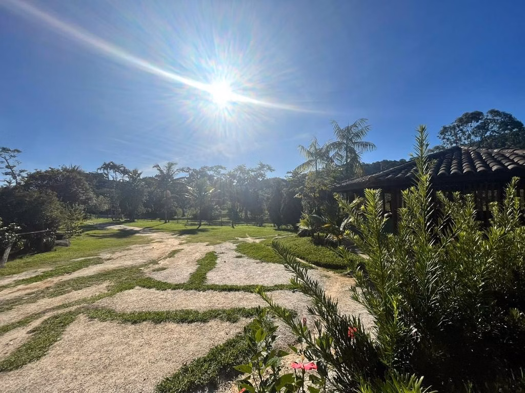 Sítio de 4 ha em Paraibuna, SP