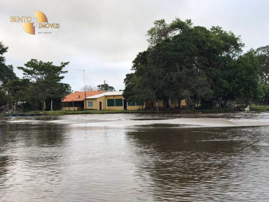 Fazenda de 3.200 ha em Poconé, MT