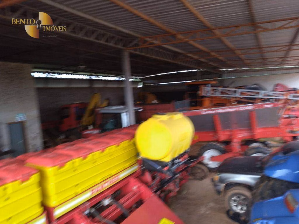 Fazenda de 2.395 ha em Chupinguaia, RO