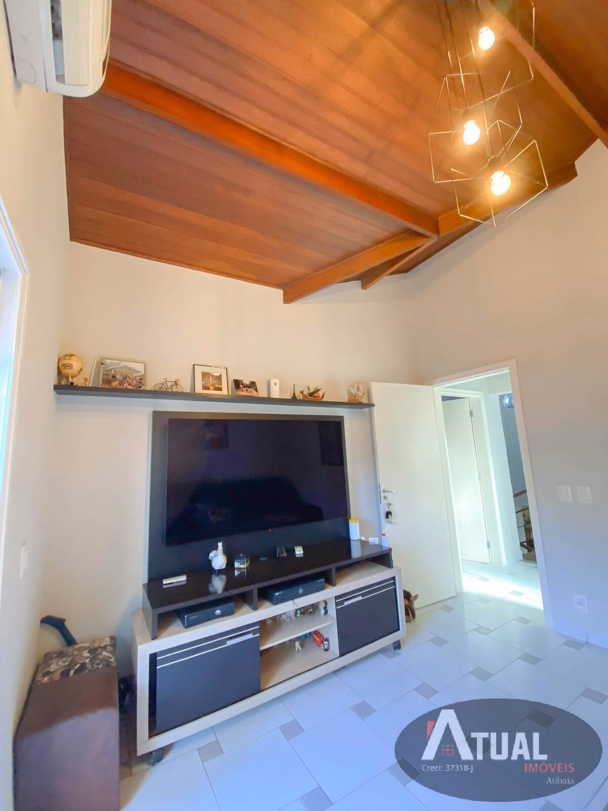 Casa de 522 m² em Jarinu, SP