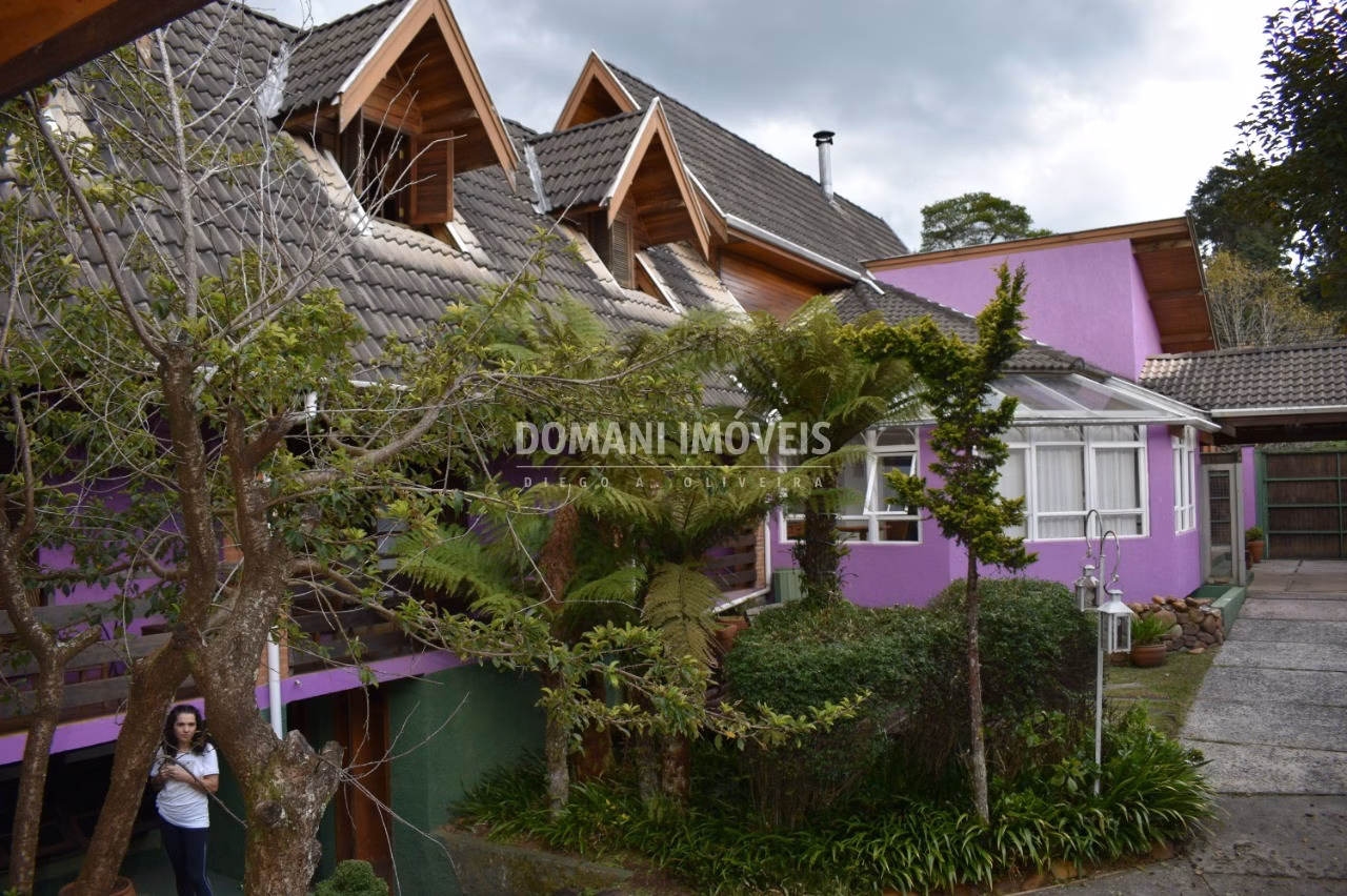 Pousada de 870 m² em Campos do Jordão, SP